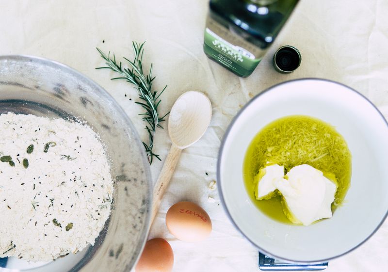 Bianca white pizza with garlic and rosemary